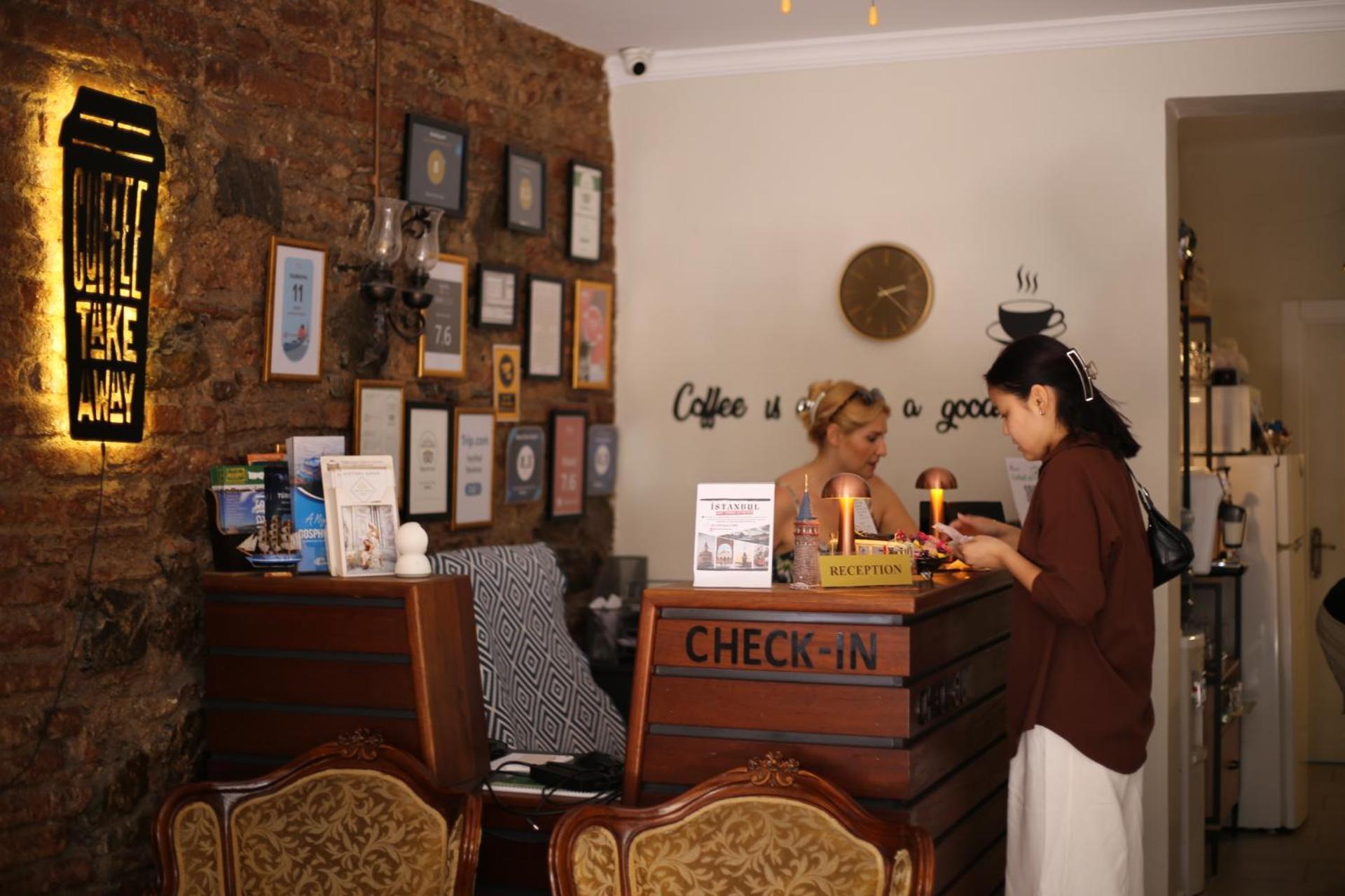 New Pera Hotel Istanbul Bagian luar foto