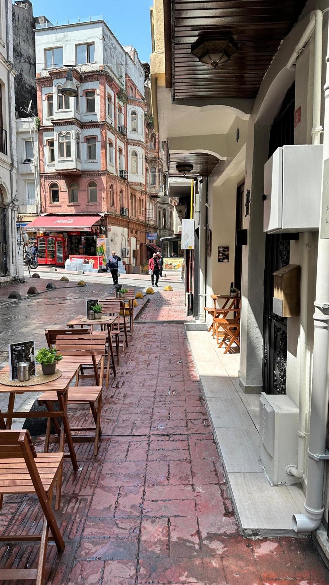 New Pera Hotel Istanbul Bagian luar foto