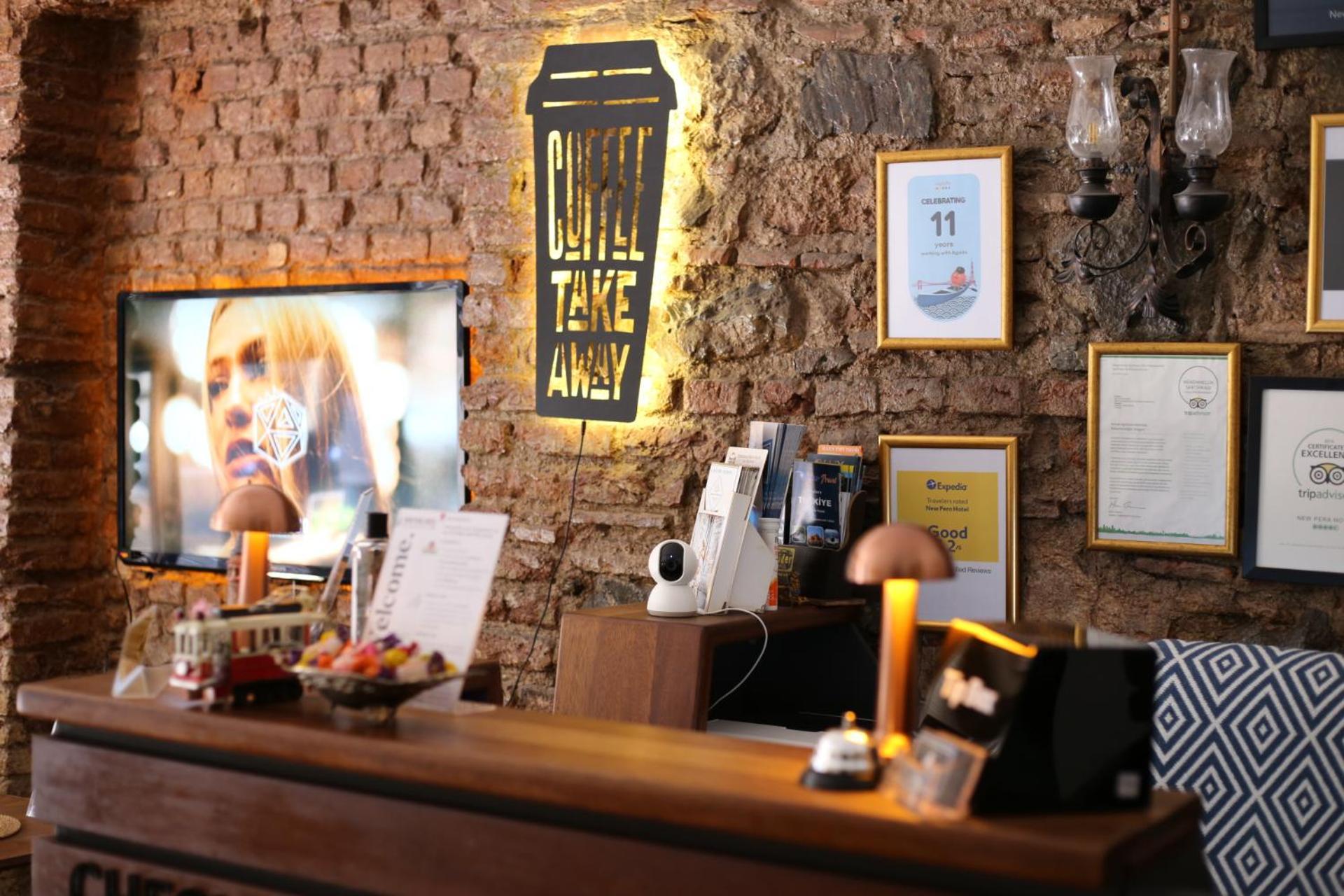 New Pera Hotel Istanbul Bagian luar foto