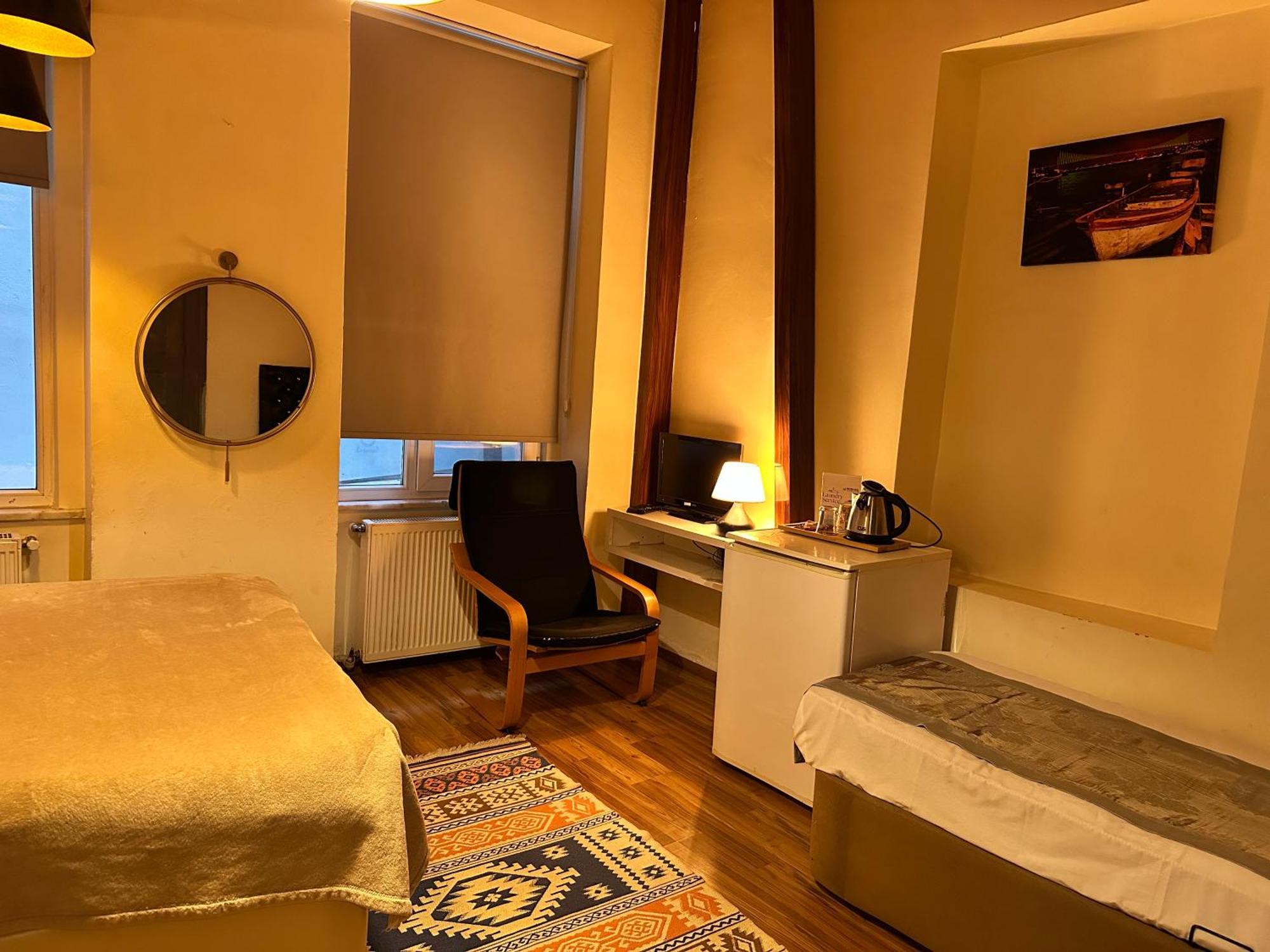 New Pera Hotel Istanbul Bagian luar foto